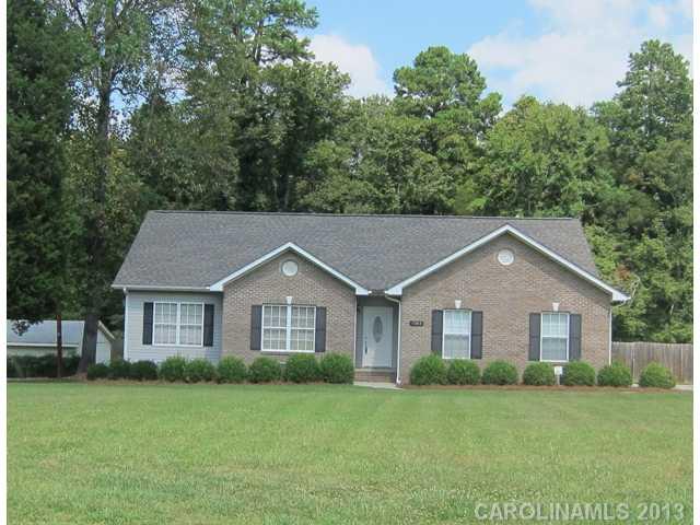 3101 Sunset Road Charlotte, NC 28216 - Photo 1 of 12 Gallery Image 1