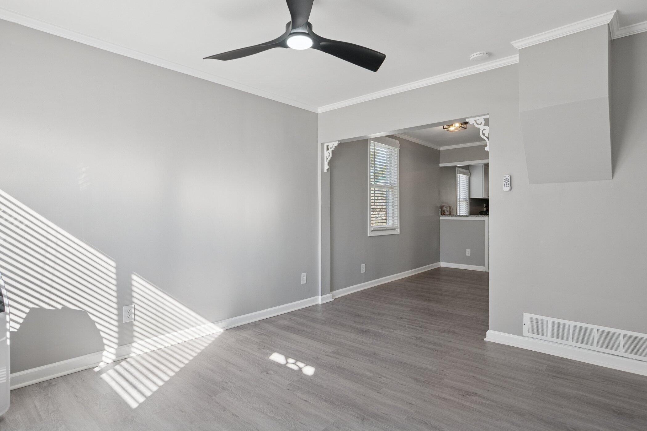 23730 Brest Taylor, MI 48180 - Photo 12 of 39 BrestLRDR