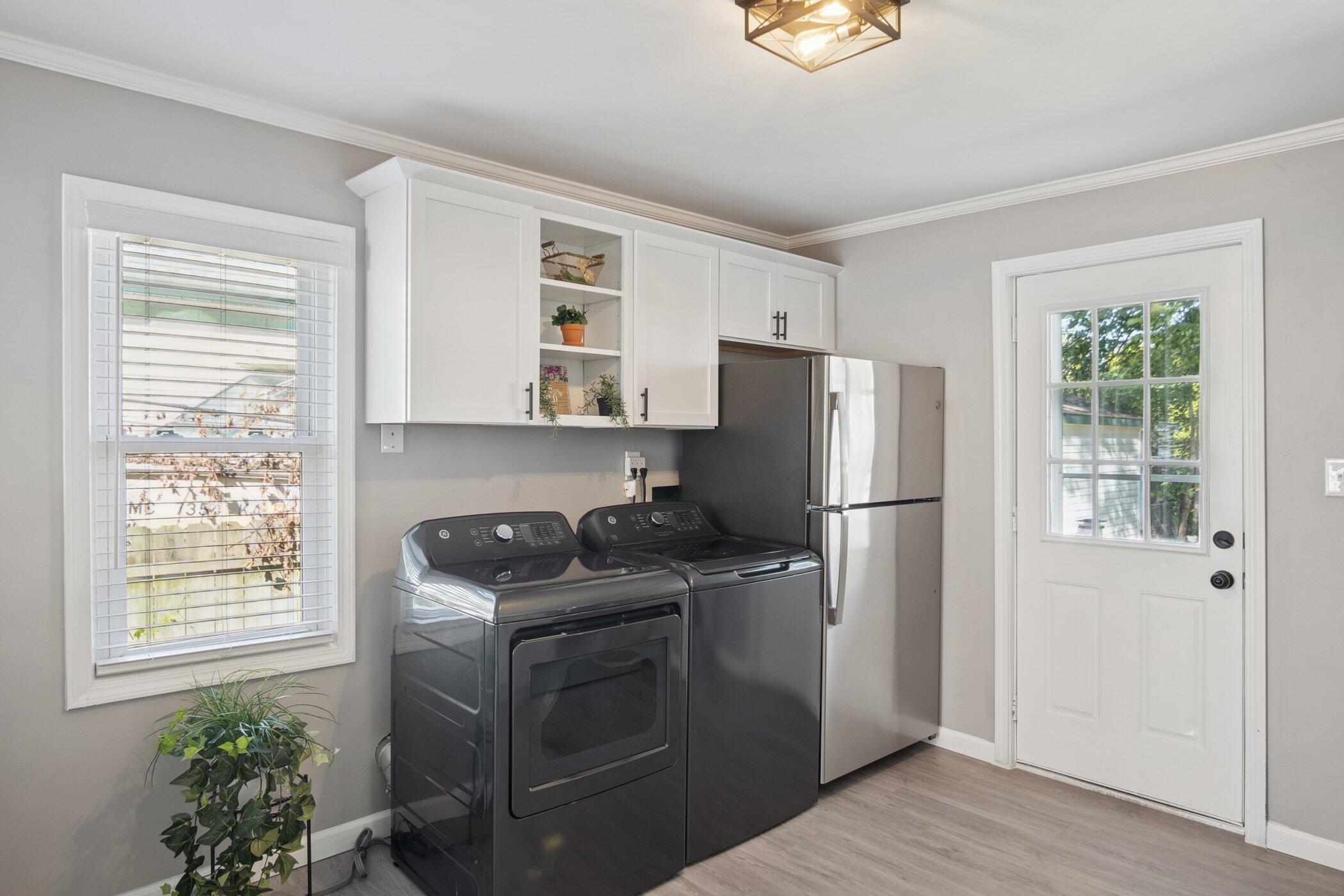 23730 Brest Taylor, MI 48180 - Photo 18 of 39 BrestLaundry