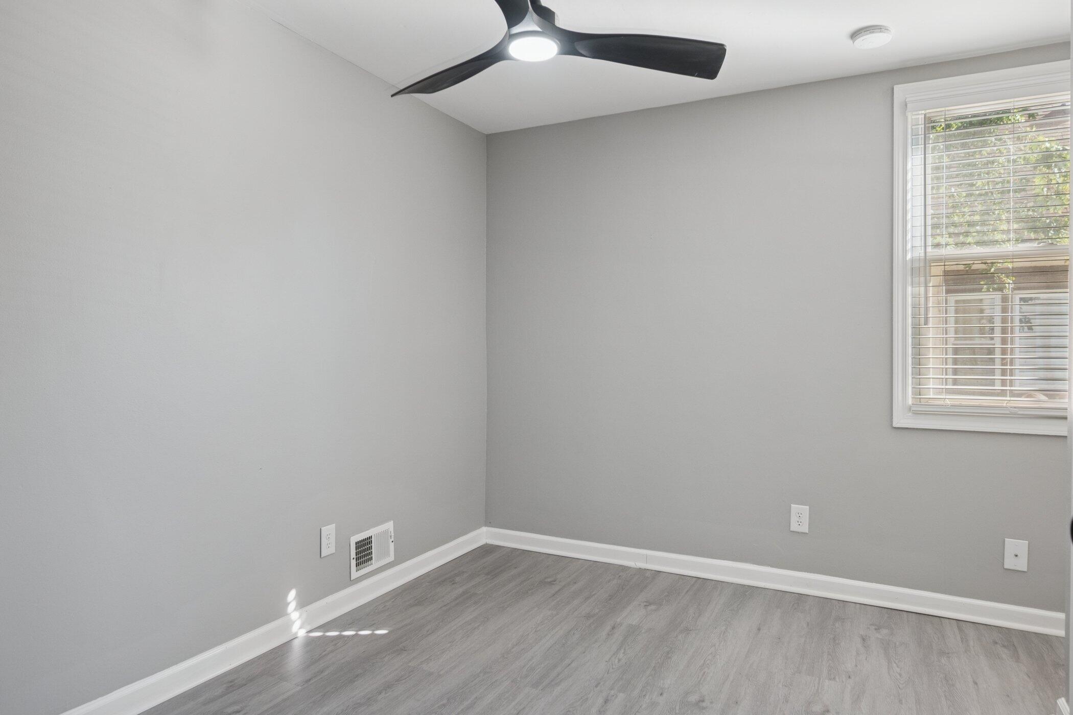 23730 Brest Taylor, MI 48180 - Photo 27 of 39 BrestPrimBR1