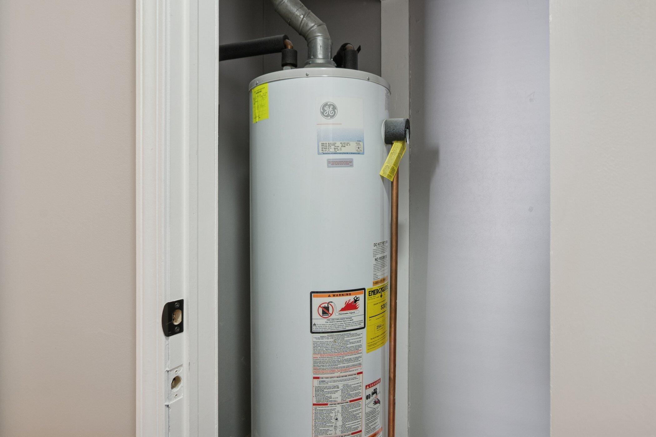 23730 Brest Taylor, MI 48180 - Photo 31 of 39 BrestWaterTankStorage