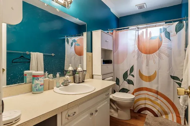 a view of outdoor space yard and porch