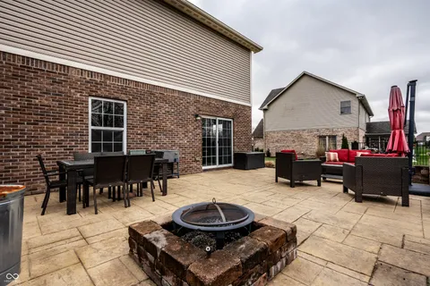 $392,500 | 6046 Easy Lane, Indianapolis, IN 46259