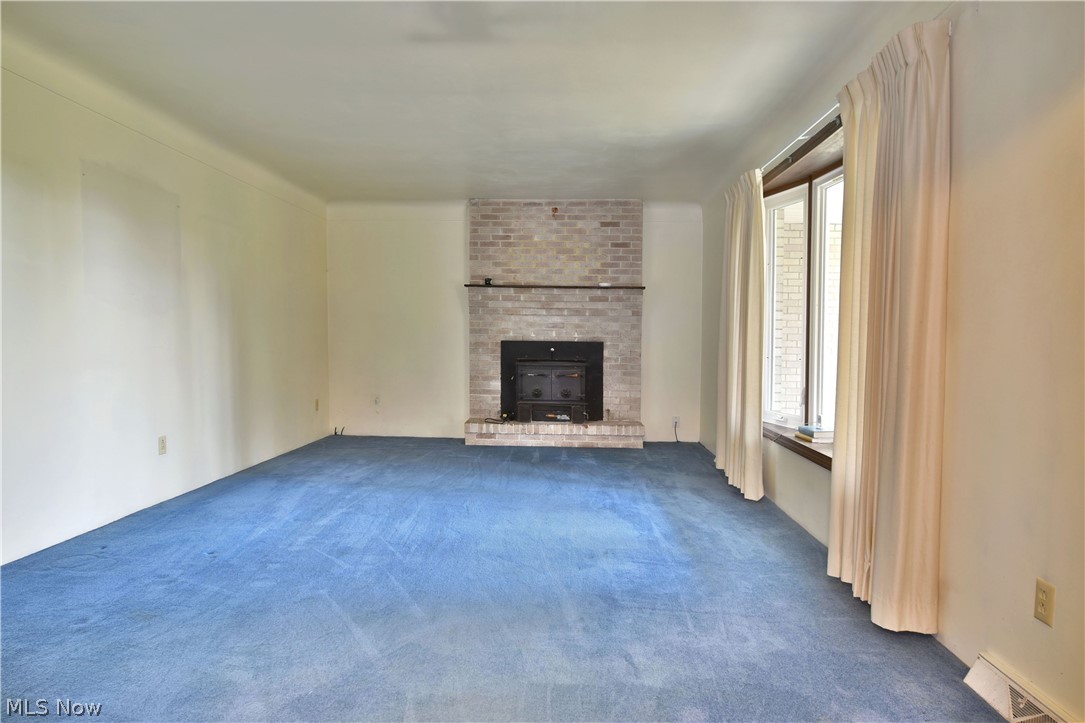 932 Hallock Young Road Warren, OH 44481 - Photo 6 of 35 Gallery Image 6