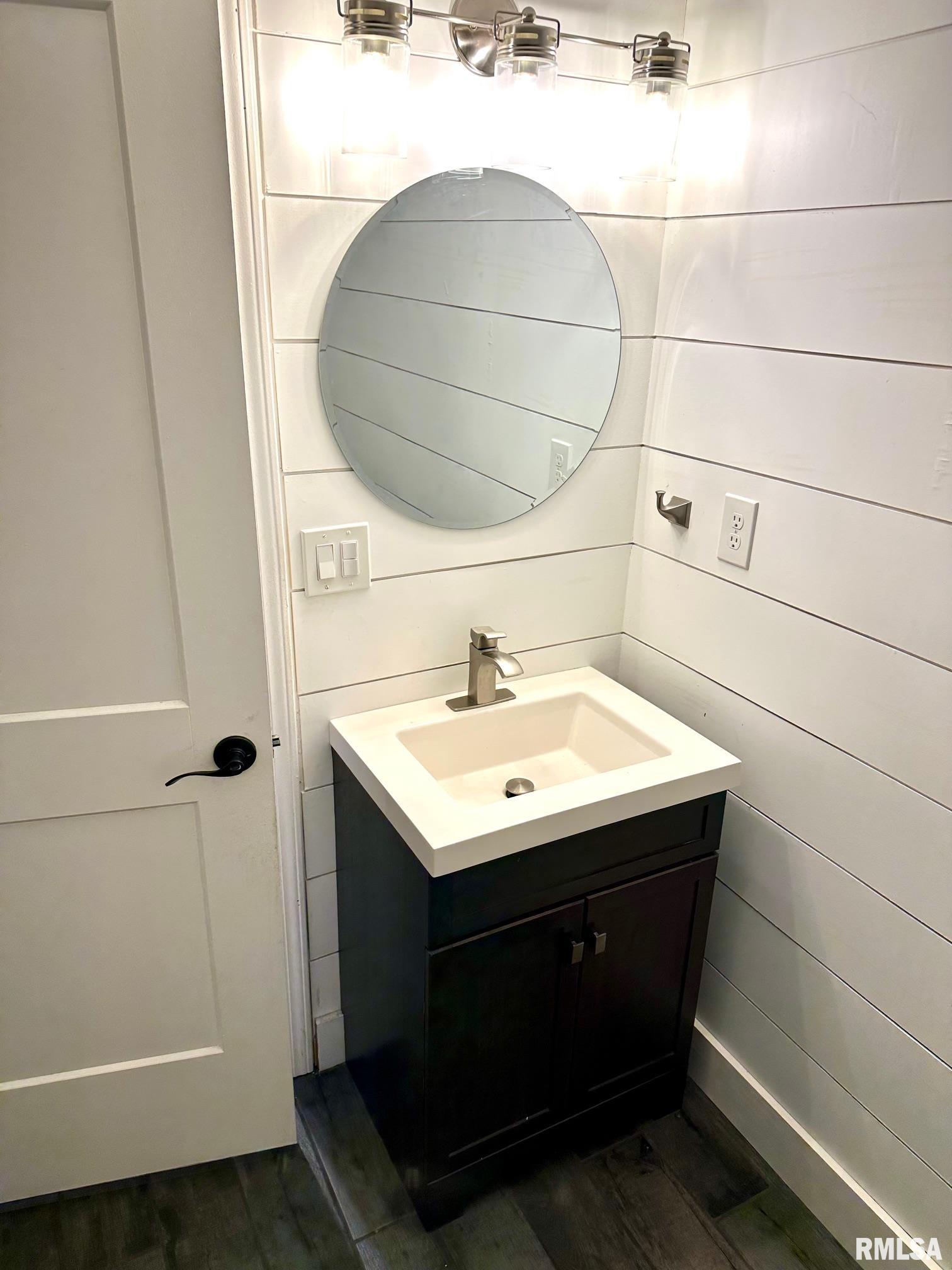 28 Jacobs Lane Jacksonville, IL 62650 - Photo 22 of 29