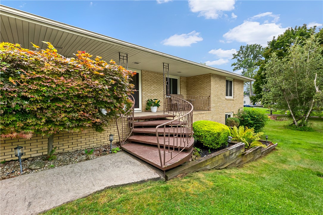 2793 Ridgeway Avenue Greece, NY 14626 - Photo 3 of 43 Gallery Image 3