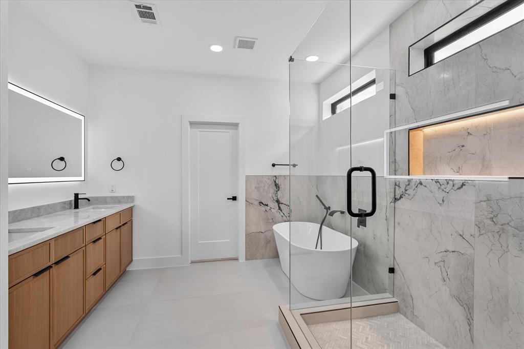 1660 West Wintergreen Road Lancaster, TX 75134 - Photo 27 of 33 Gallery Image 27