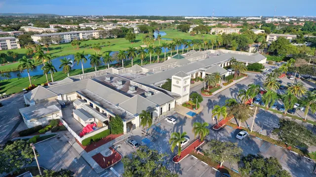 $193,000 | 3204 Portofino Point, Unit H2, Coconut Creek, FL 33066