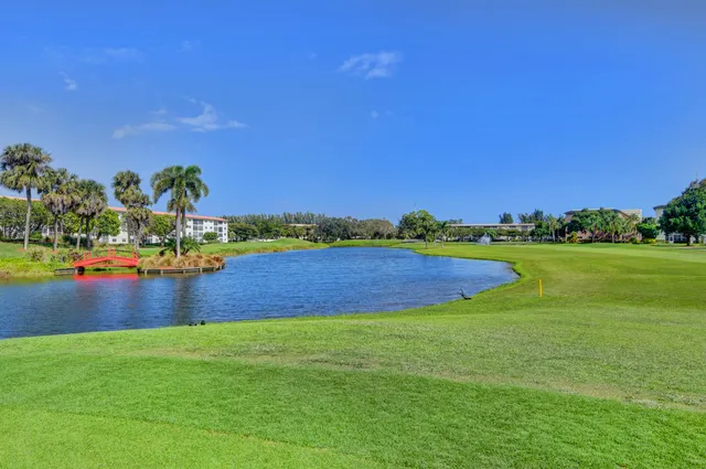 $193,000 | 3204 Portofino Point, Unit H2, Coconut Creek, FL 33066