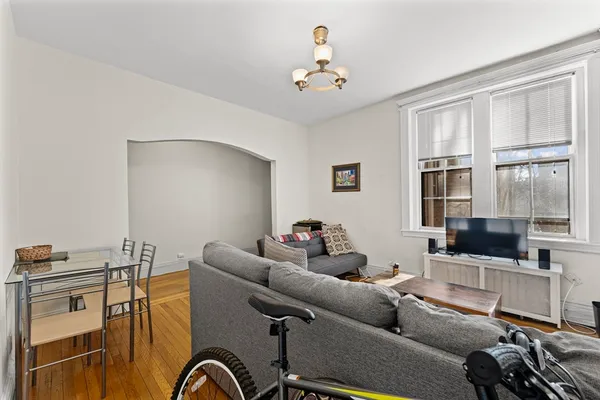 $669,000 | 63 Longwood Avenue, Unit 2, Brookline, MA 02446