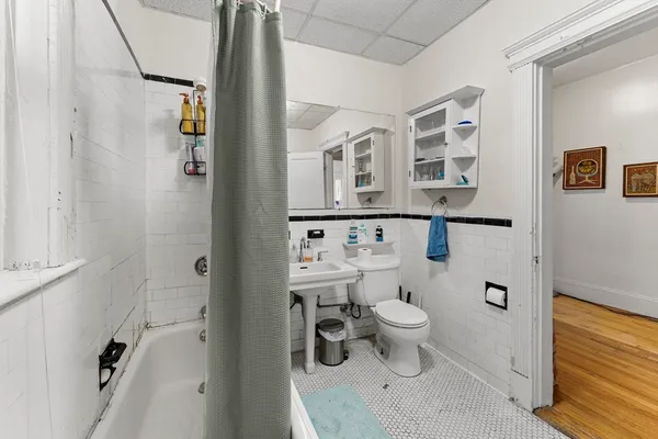 $669,000 | 63 Longwood Avenue, Unit 2, Brookline, MA 02446