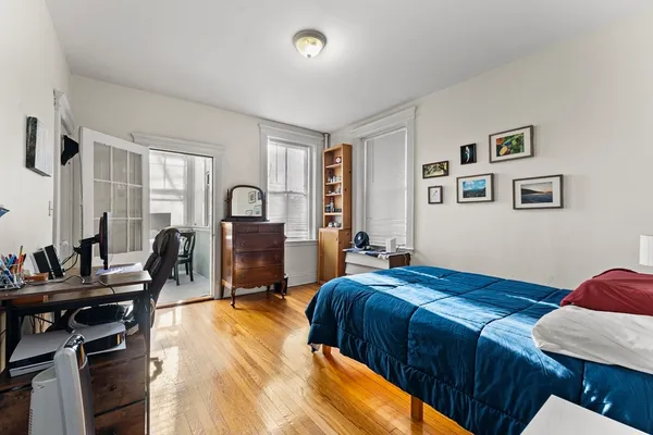 $669,000 | 63 Longwood Avenue, Unit 2, Brookline, MA 02446