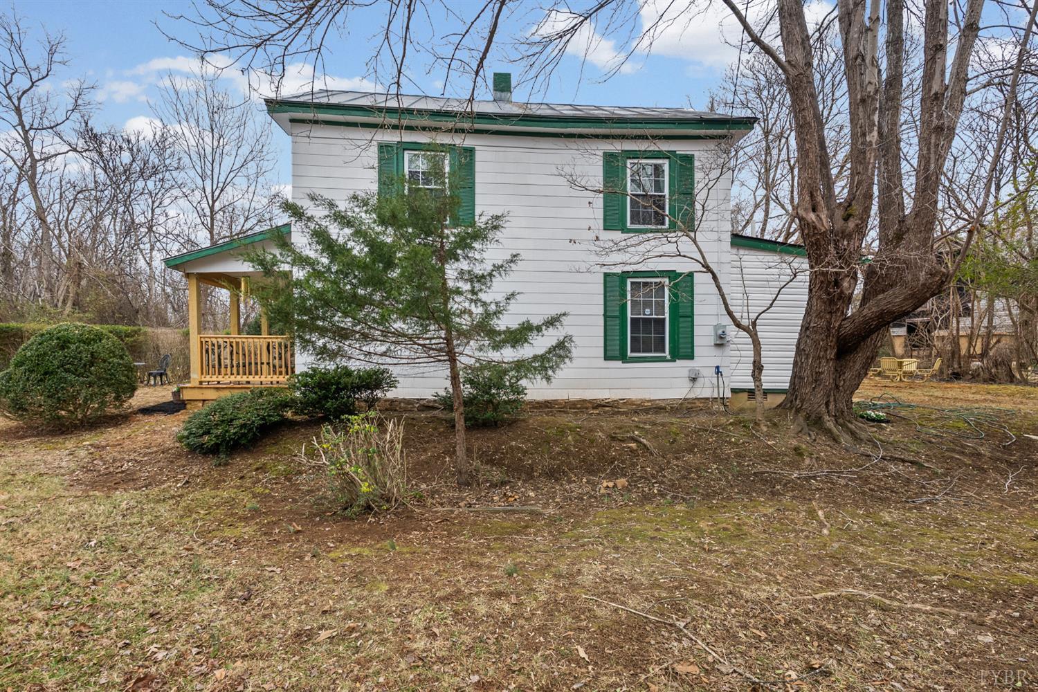 26 Braddock Lane Shipman, VA 22971 - Photo 24 of 37 a view of a house with a yard