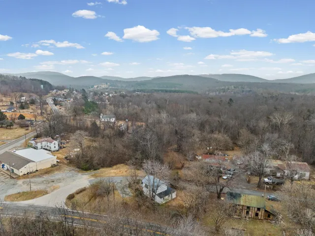 $195,500 | 26 Braddock Lane, Shipman, VA 22971