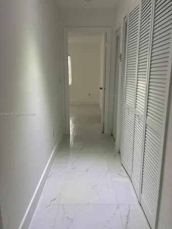 $2,300 | 18840 Northwest 57th Avenue, Unit 301, Hialeah, FL 33015