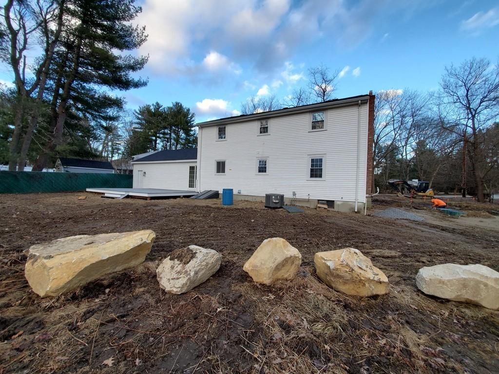 36 Quaboag Road Acton, MA 01720 - Photo 4 of 25 Gallery Image 4