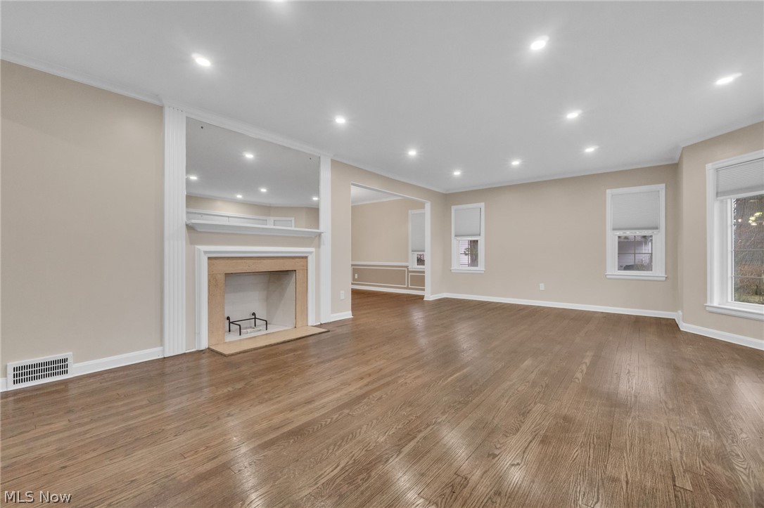 4182 Silsby Road Cleveland, OH 44118 - Photo 10 of 45