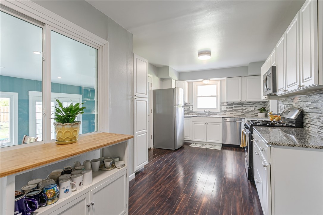 55 Dorking Road Brighton, NY 14610 - Photo 11 of 27