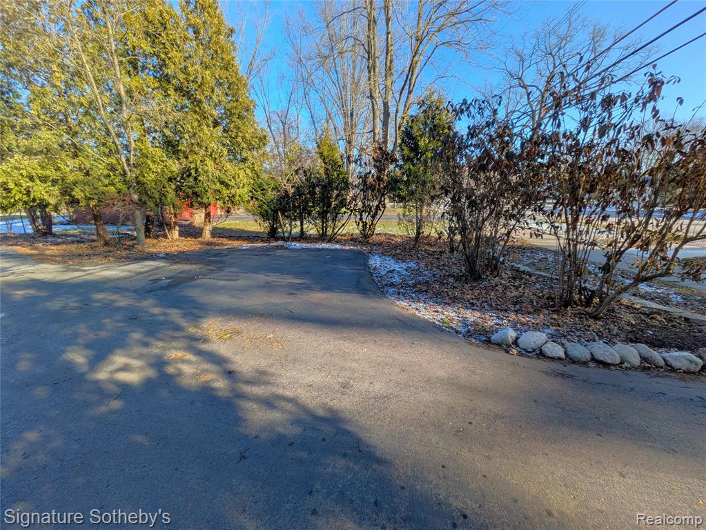 19470 Beverly Road Beverly Hills, MI 48025 - Photo 31 of 31