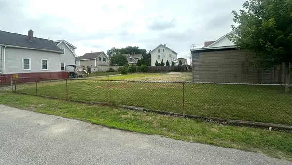 $275,000 | 15 Patt Avenue, Cumberland, RI 02864