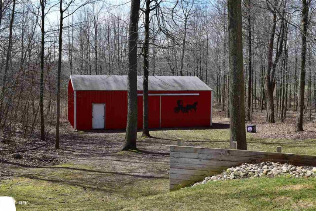 4545 Schoedel Road Manistee, MI 49660 - Photo 20 of 24 20