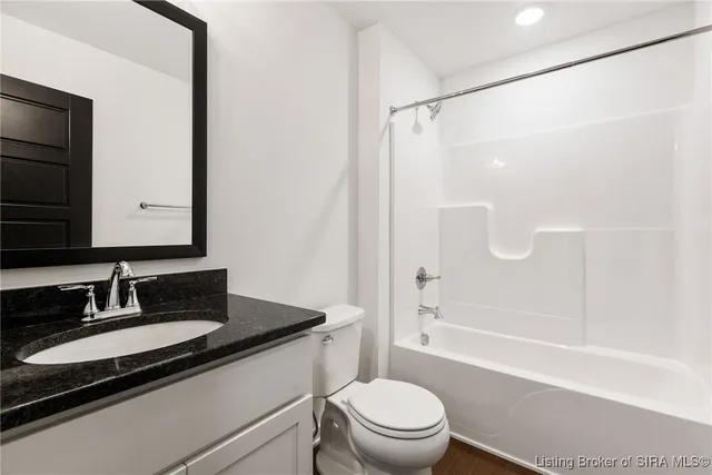 $274,900 | 5709 Harmony Wds Drive, Memphis, IN 47143