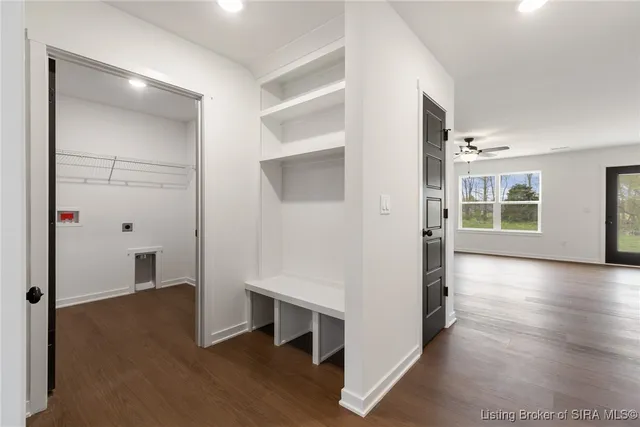 $274,900 | 5709 Harmony Wds Drive, Memphis, IN 47143