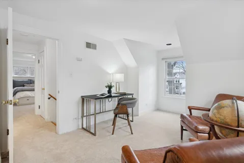 $985,000 | 692 Chidester Avenue, Glen Ellyn, IL 60137