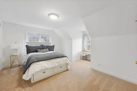 $985,000 | 692 Chidester Avenue, Glen Ellyn, IL 60137