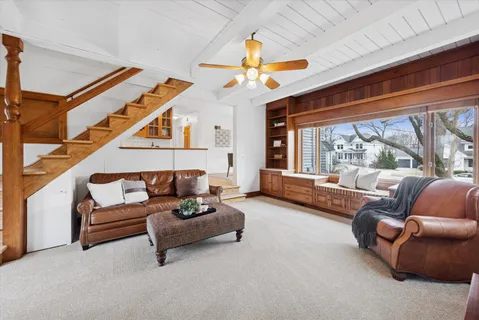 $985,000 | 692 Chidester Avenue, Glen Ellyn, IL 60137