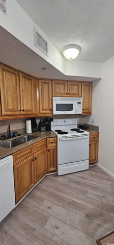 $1,425 | 7100 North Ocean Boulevard, Unit 724, Myrtle Beach, SC 29572