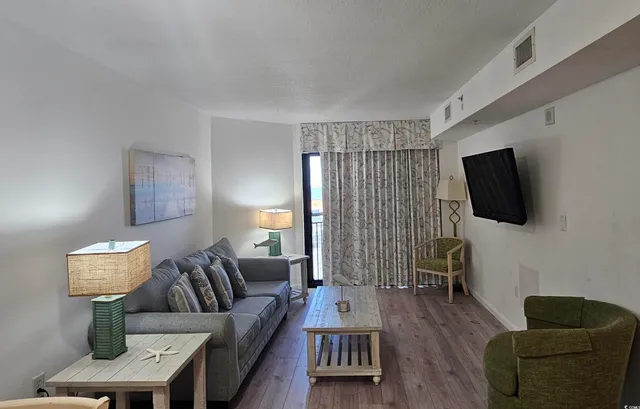 $1,425 | 7100 North Ocean Boulevard, Unit 724, Myrtle Beach, SC 29572