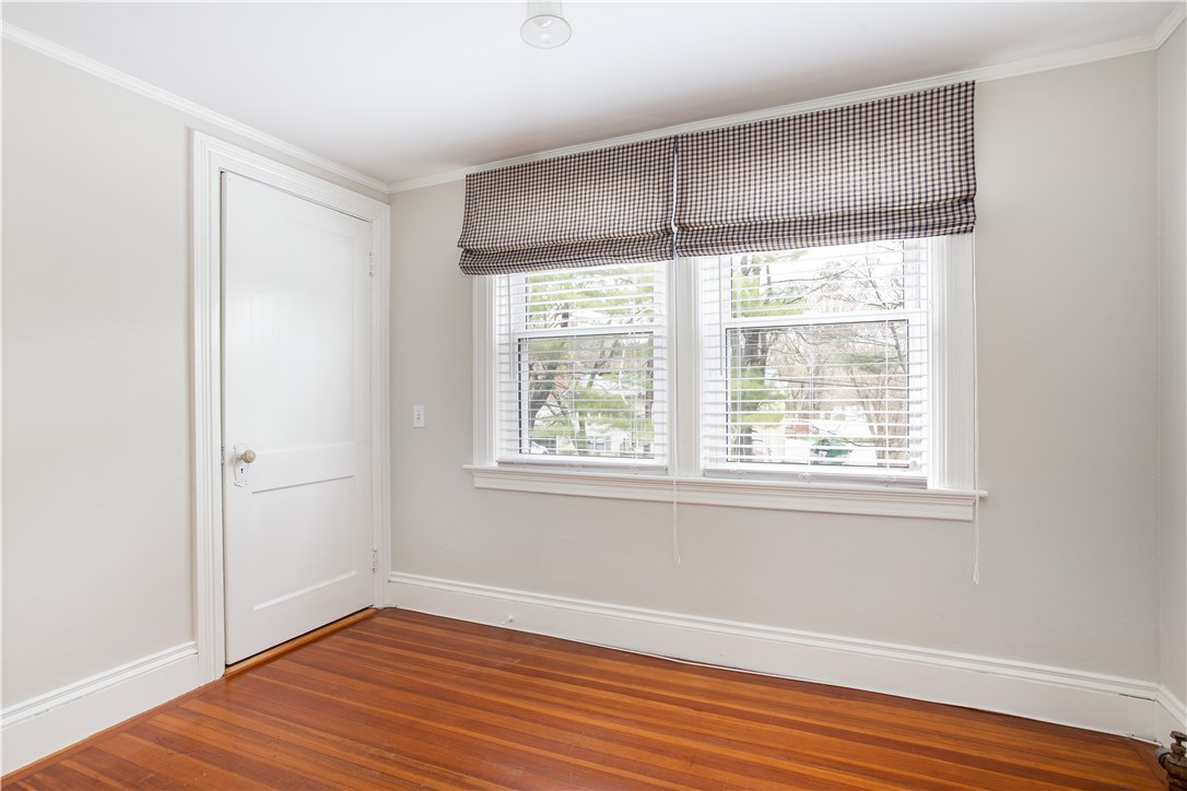 44 Goodwin Street Warwick, RI 02818 - Photo 29 of 36 Gallery Image 29