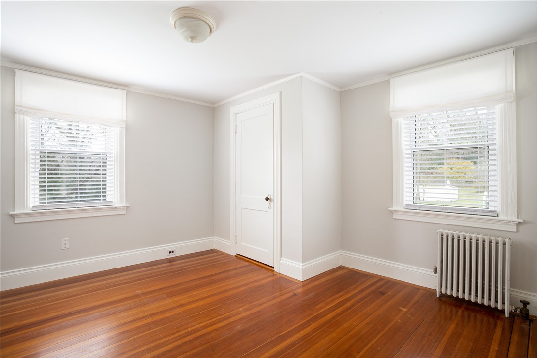 44 Goodwin Street Warwick, RI 02818 - Photo 33 of 36 Gallery Image 33