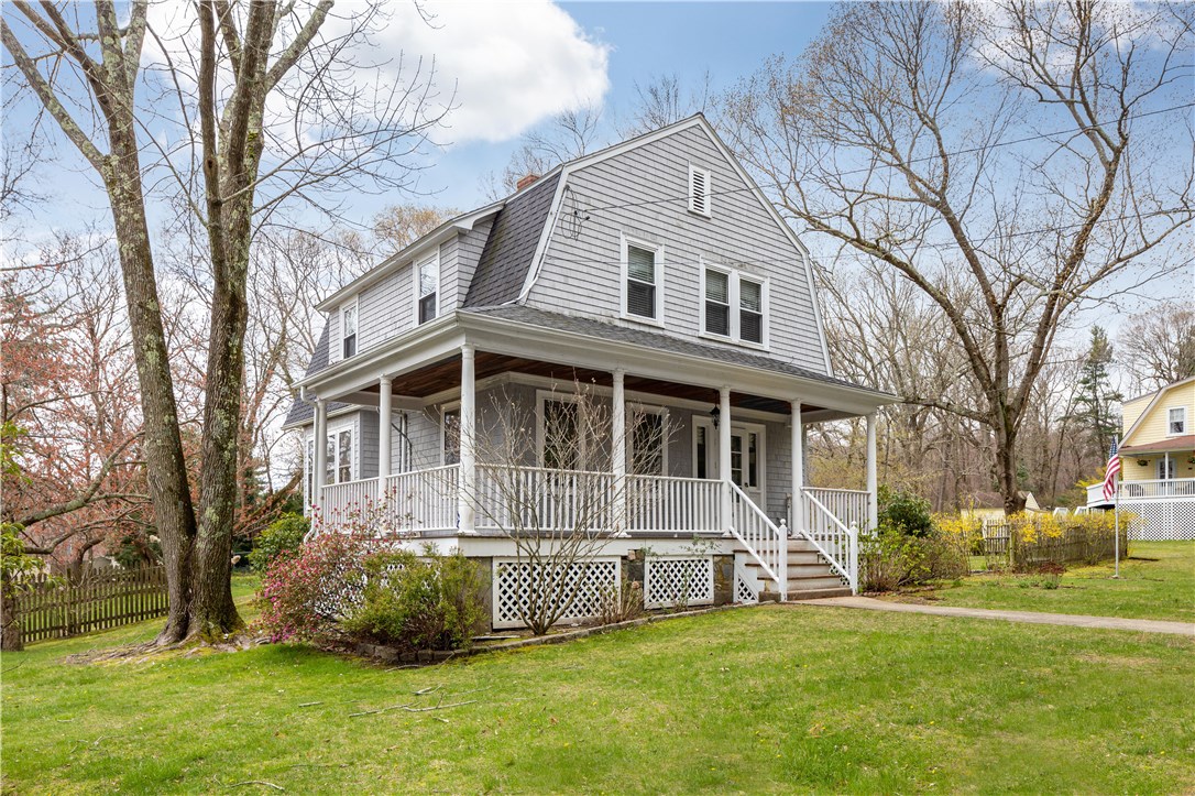 44 Goodwin Street Warwick, RI 02818 - Photo 4 of 36 Gallery Image 4