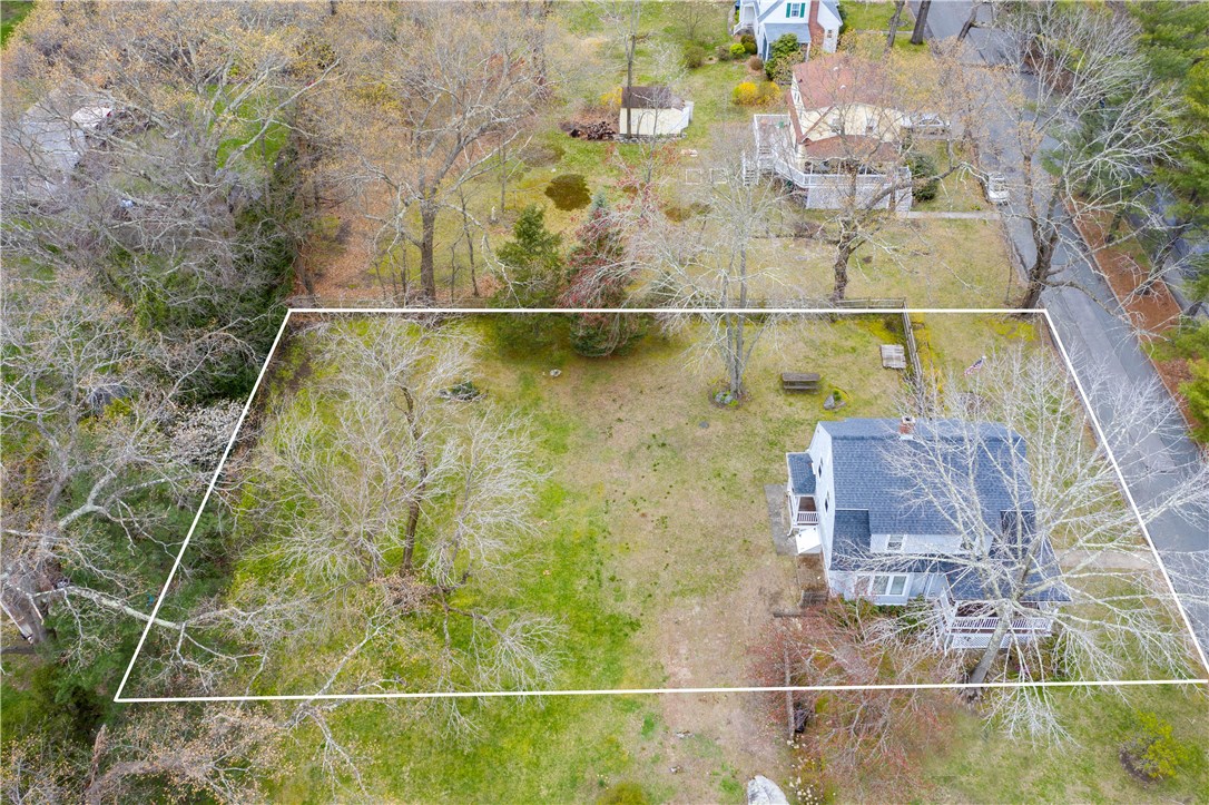 44 Goodwin Street Warwick, RI 02818 - Photo 7 of 36 Gallery Image 7