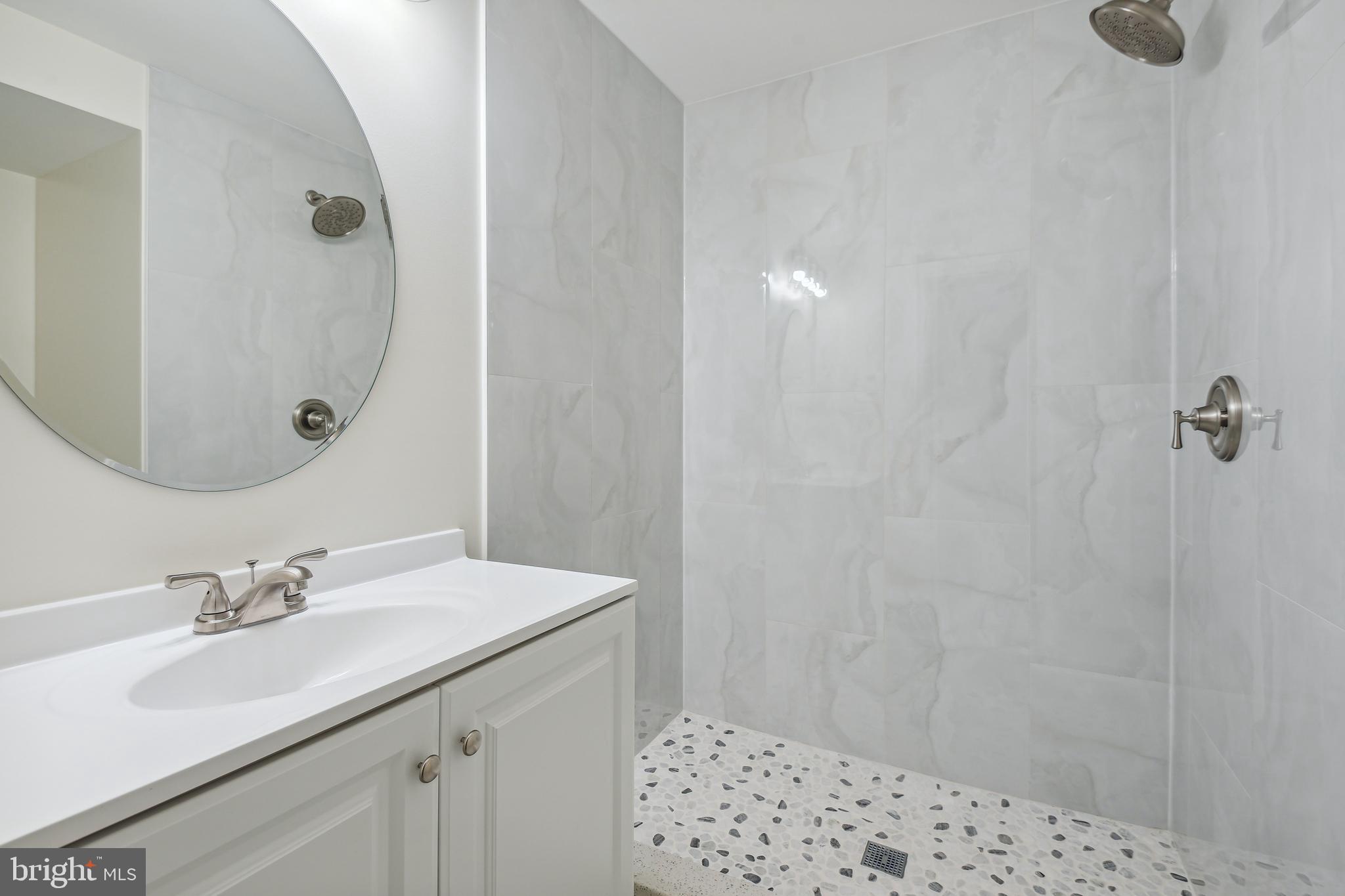 14629 Silverstone Drive Silver Spring, MD 20905 - Photo 32 of 48