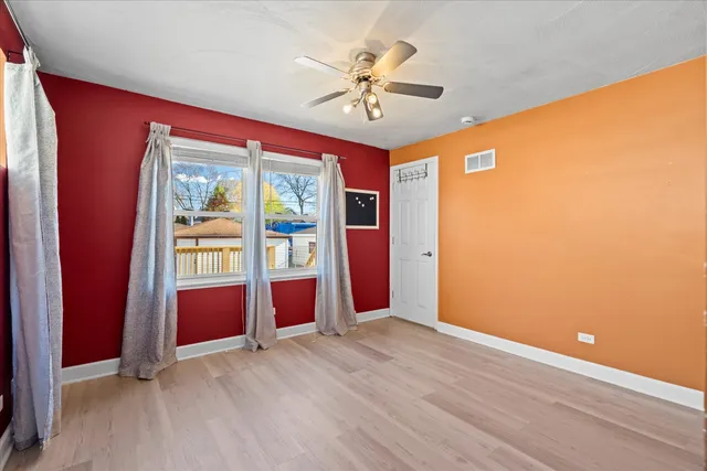 $2,100 | 11051 South Avenue D, Chicago, IL 60617