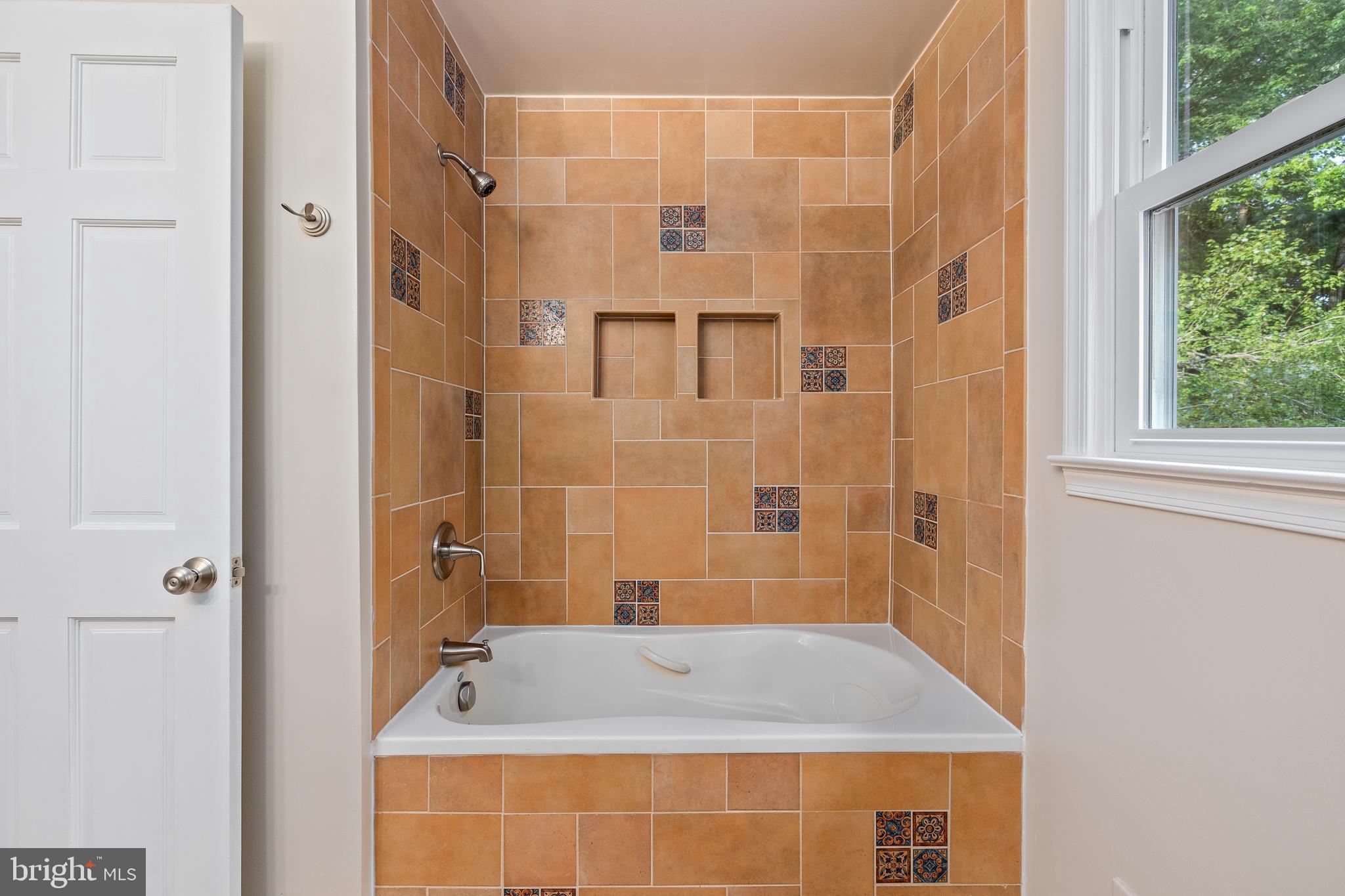 14205 Sturtevant Road Silver Spring, MD 20905 - Photo 36 of 58