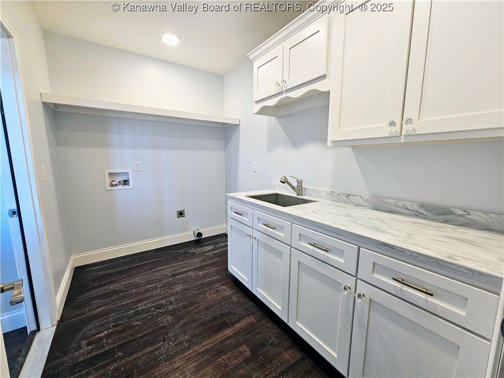 869 Belle Road Point Pleasant, WV 25550 - Photo 29 of 40 Main Floor Laundry