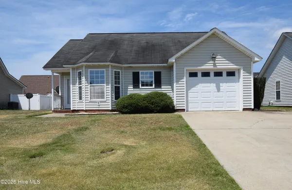 $1,800 | 3616 Fescue Drive, Greenville, NC 27834