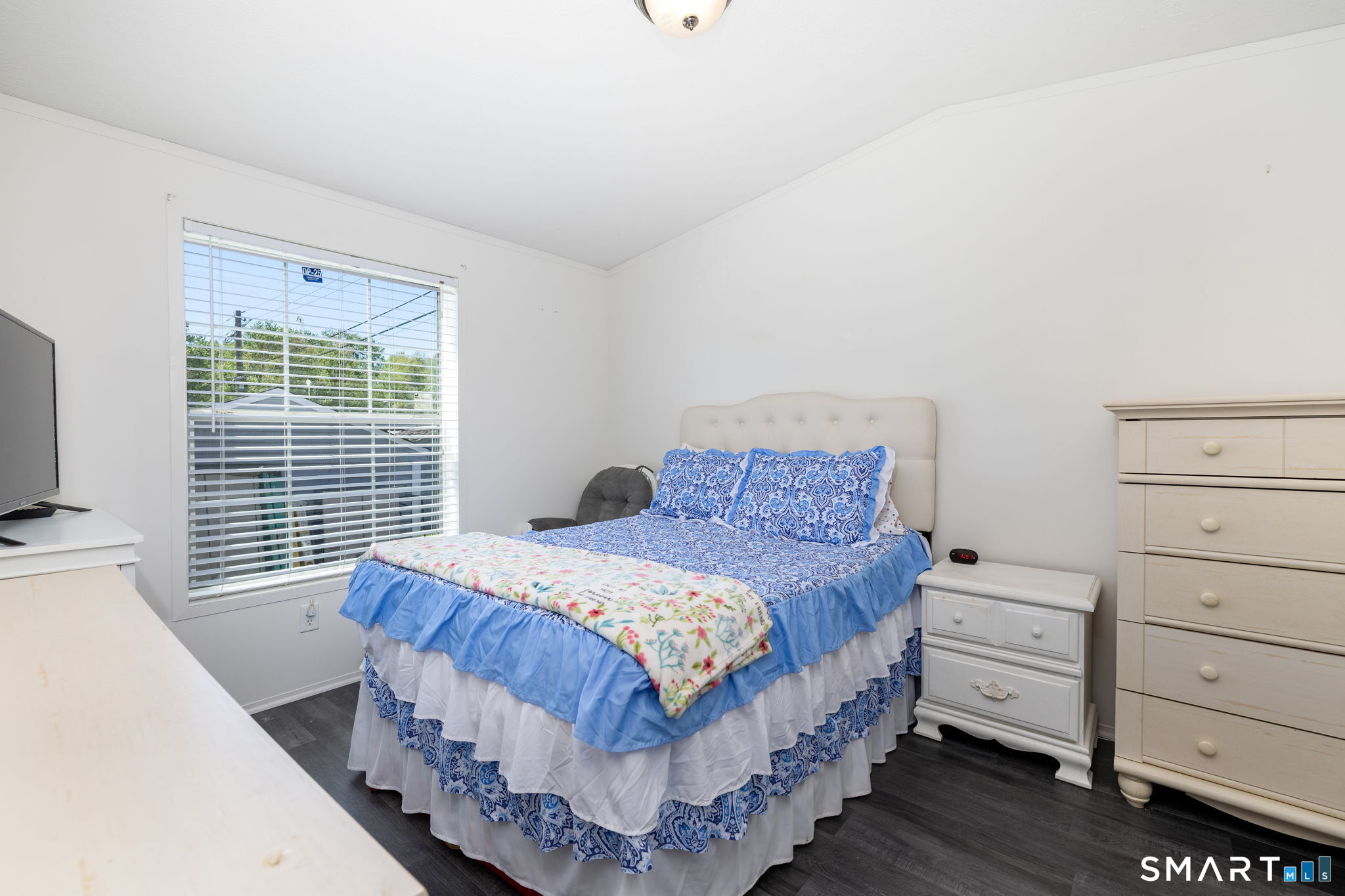 4 Apache Road East Hartford, CT 06118 - Photo 9 of 31