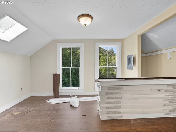 $370,000 | 686 29th Street, Astoria, OR 97103