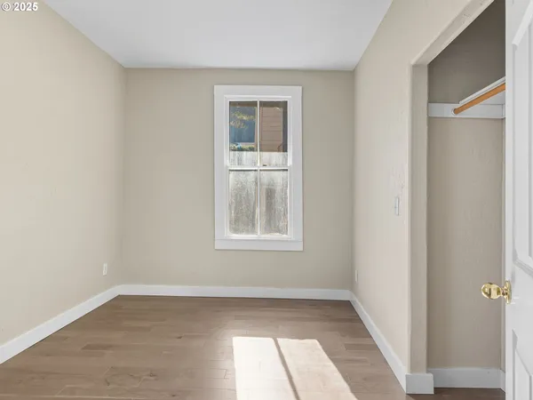 $370,000 | 686 29th Street, Astoria, OR 97103