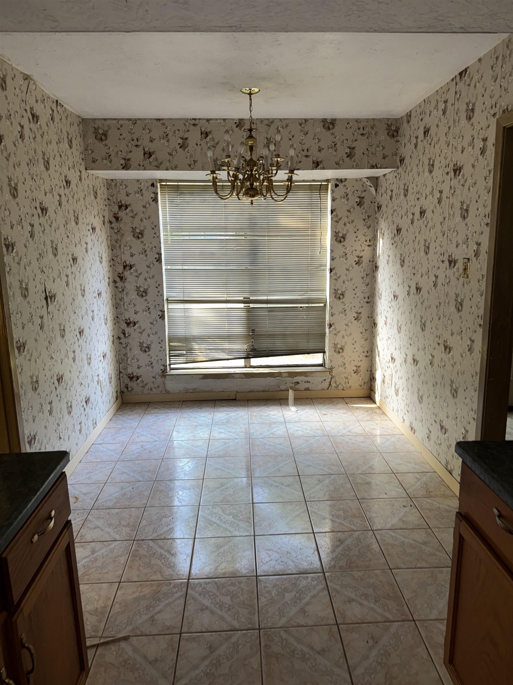 5050 Tupelo Street Beaumont, TX 77708 - Photo 7 of 31