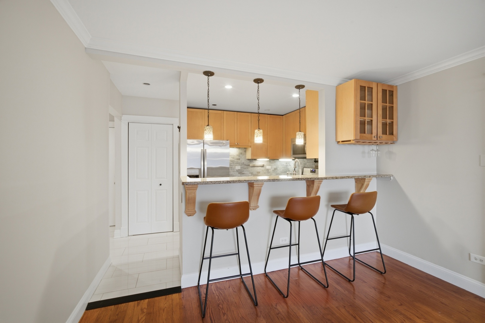 6060 North Ridge Avenue, Unit 4E Chicago, IL 60660 - Photo 11 of 23