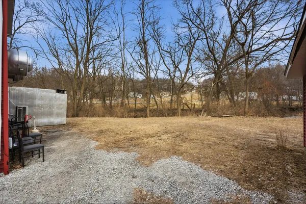 $275,000 | 110 East 22nd Avenue, Coal Valley, IL 61240