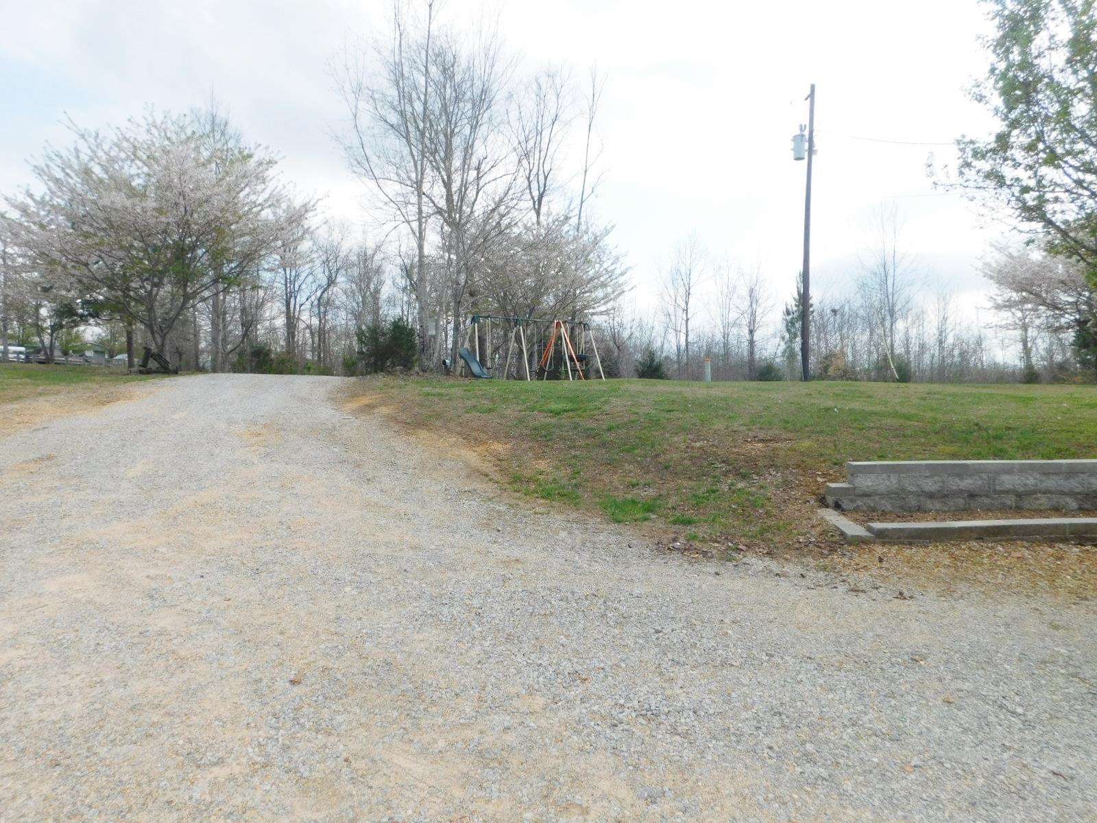 218 Briary Road Hohenwald, TN 38462 - Photo 12 of 26 Gallery Image 12