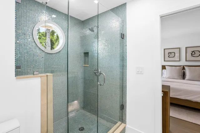 $6,995,000 | 18743 Long Lake Drive, Boca Raton, FL 33496