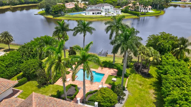 $6,995,000 | 18743 Long Lake Drive, Boca Raton, FL 33496